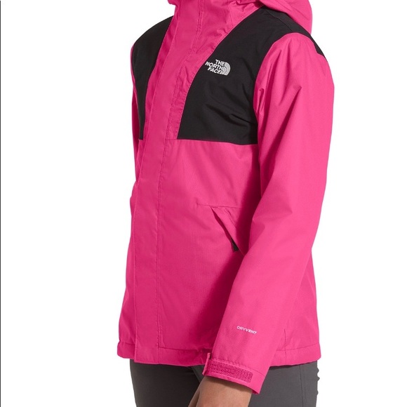 NWT The North Face Girls hooded triclimate jacket - Picture 2 of 8
